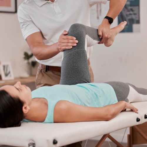 Extremity-Manipulation-Symmetry-Chiropractic-and-Physical-Therapy-Duluth-Rosemount-St-Louis-Osseo-MN
