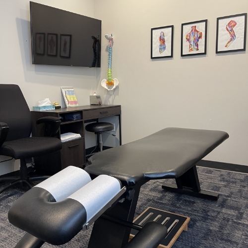 Gallery-Symmetry-Chiropractic-and-Physical-Therapy-Duluth-MN
