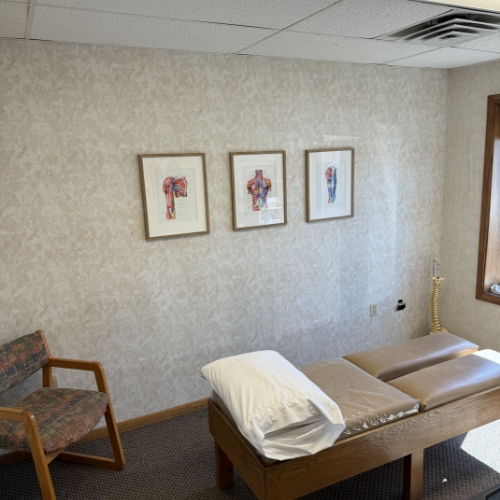 Gallery-Symmetry-Chiropractic-and-Physical-Therapy-Rosemount-MN