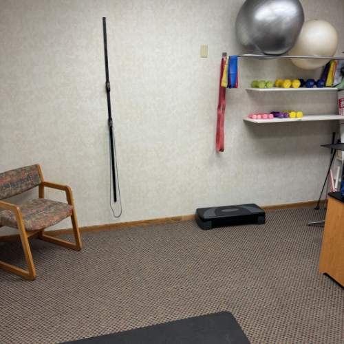 Gallery-Symmetry-Chiropractic-and-Physical-Therapy-Rosemount-MN