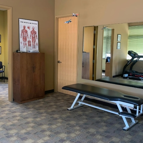 Symmetry Chiropractic and Physical Therapy – Osseo
